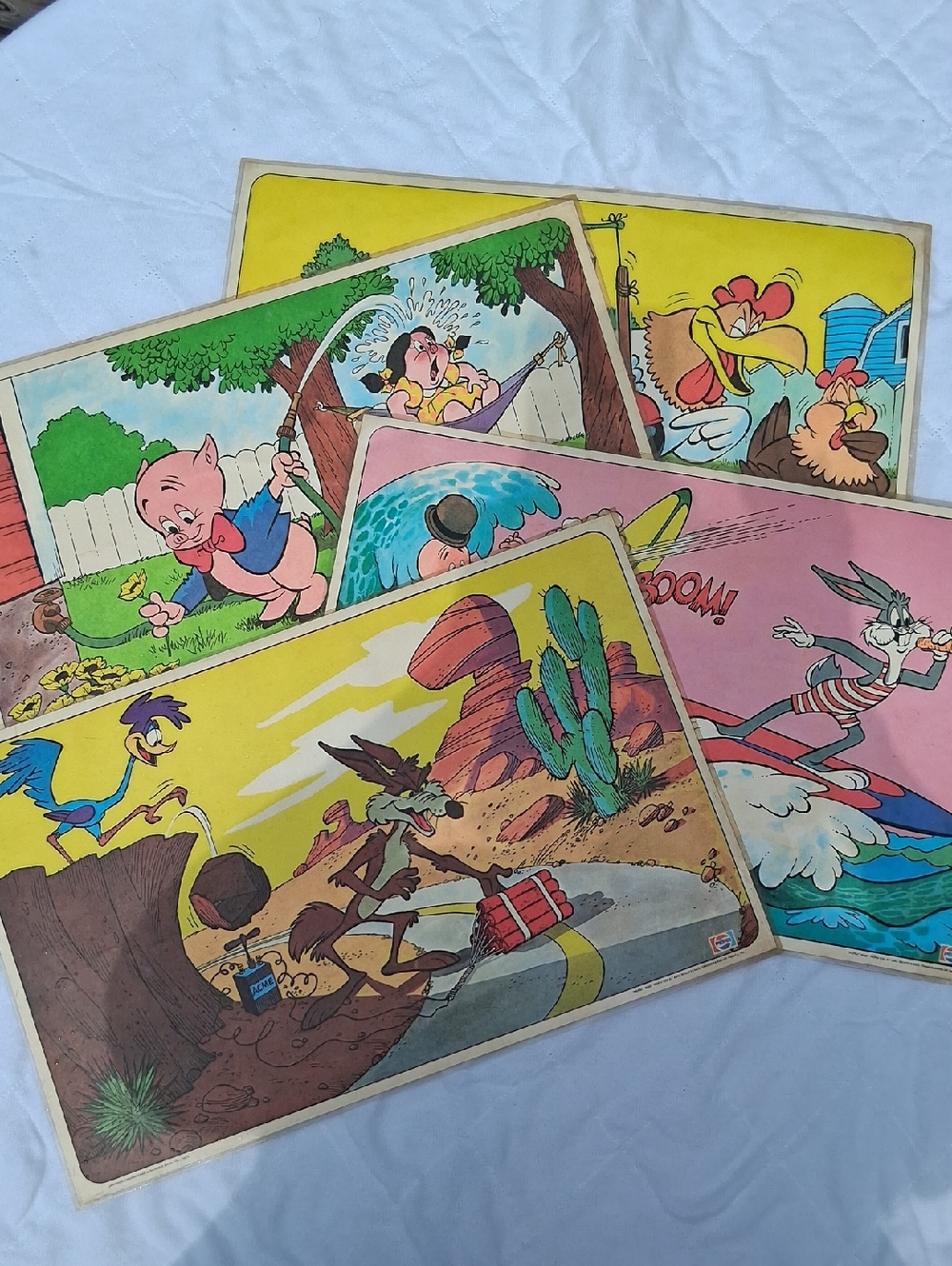 Vintage Looney Tunes Placemats Set of 4 - Multicolor, 16" x 10.5",